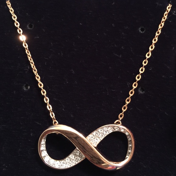 SOLD! Swarovski infinity rose gold necklace - Picture 2 of 5